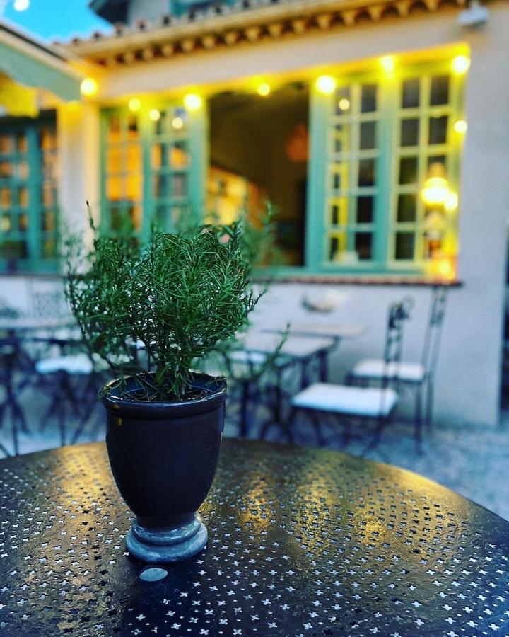 Hotel Le Ponteil Αντίμπ Εξωτερικό φωτογραφία