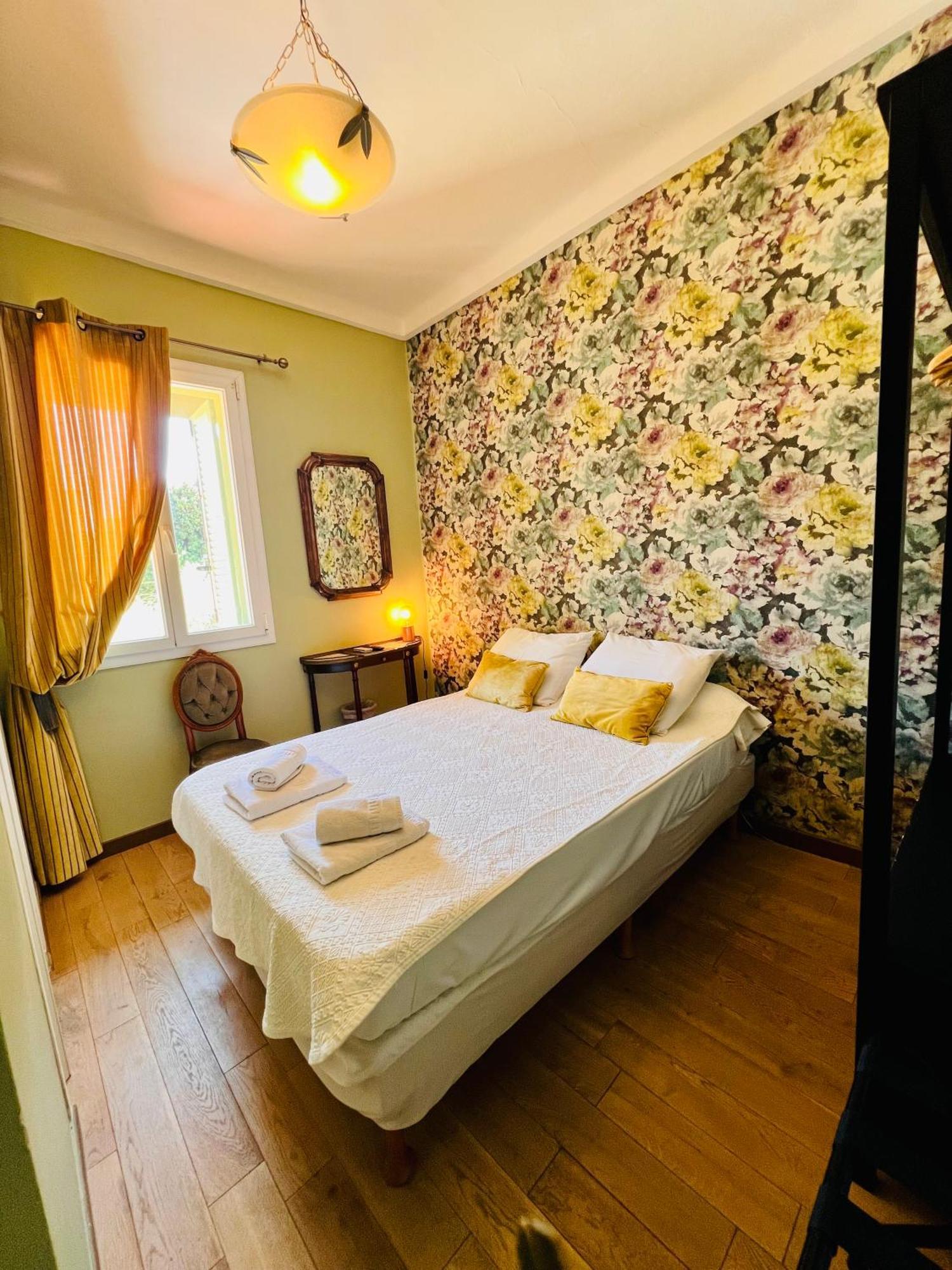 Hotel Le Ponteil Αντίμπ Εξωτερικό φωτογραφία