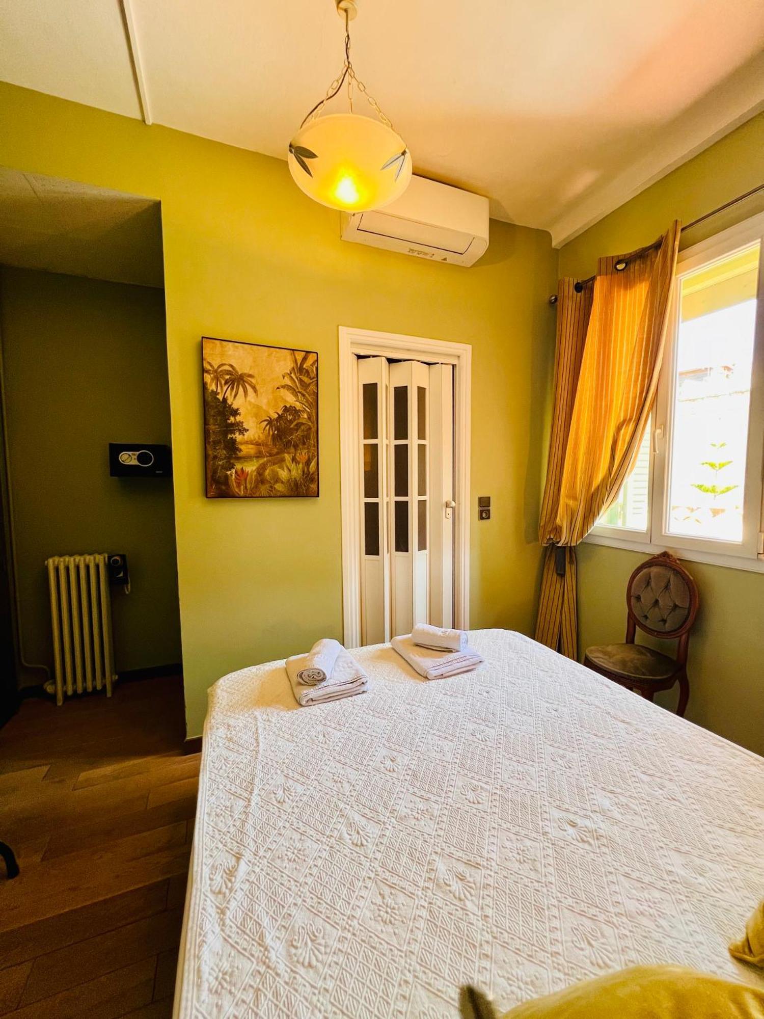 Hotel Le Ponteil Αντίμπ Εξωτερικό φωτογραφία