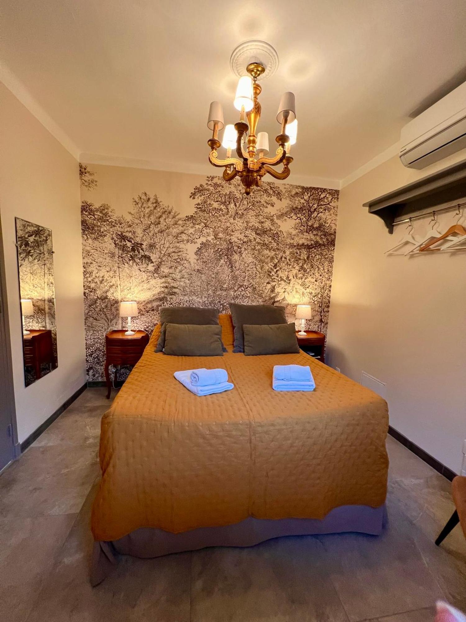 Hotel Le Ponteil Αντίμπ Εξωτερικό φωτογραφία