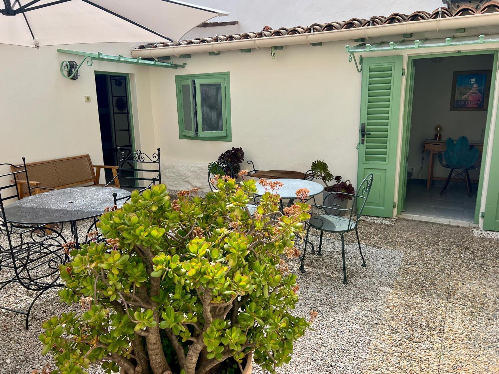 Hotel Le Ponteil Αντίμπ Εξωτερικό φωτογραφία